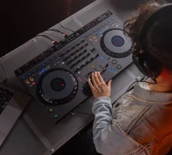 Alpha Theta DDJ-GRV6 - Kontroler DJ-ski