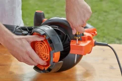 BLACK+DECKER DMUCHAWA/ODKURZACZ 3000W BEBLV301