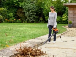 BLACK+DECKER DMUCHAWA/ODKURZACZ 3000W BEBLV301