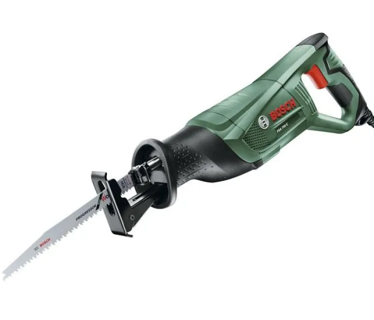 BOSCH PIŁA SZABLASTA 710W PSA700E
