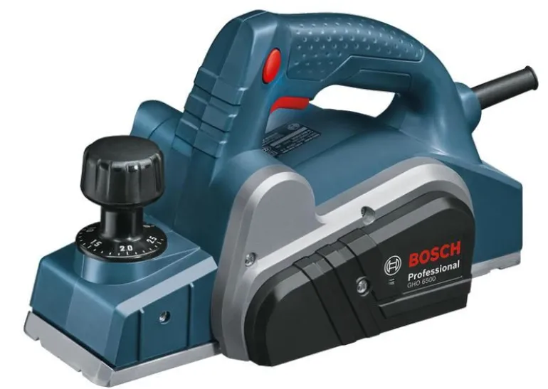 BOSCH STRUG 650W 82mm/0-2,6 mm GHO 6500