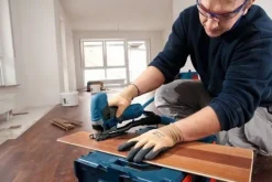 BOSCH WYRZYNARKA 650W GST 90 BE