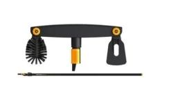 FISKARS SZCZOTKA DO RYNIEN Z TRZONKIEM TELESKOPOWYM