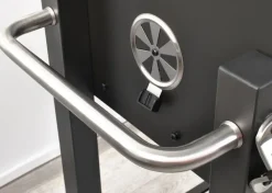 GRILL WĘGLOWY ANGULAR RUSZT ŻELIWNY + POKROWIEC