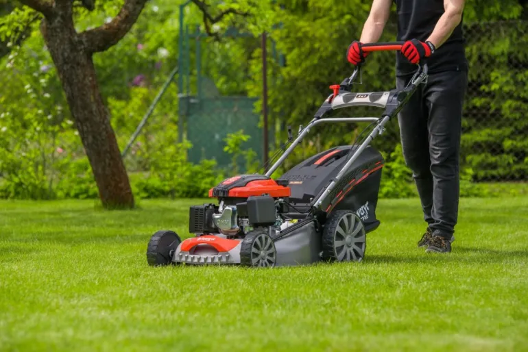 Kosiarka spalinowa Faworyt Pro MP51 SLE