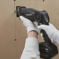 Przegubowa piła szablasta lisica 18V  Panasonic EY47A1X32