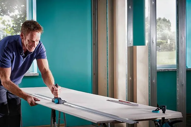 Przykładnica Wolfcraft z mechanizmem do cięcia płyt z karton-gipsu