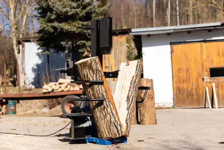 Łuparka do drewna Scheppach Compact 15T 400V