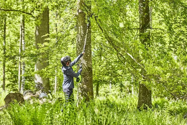 60V Pilarka na wysięgniku GD60PS25