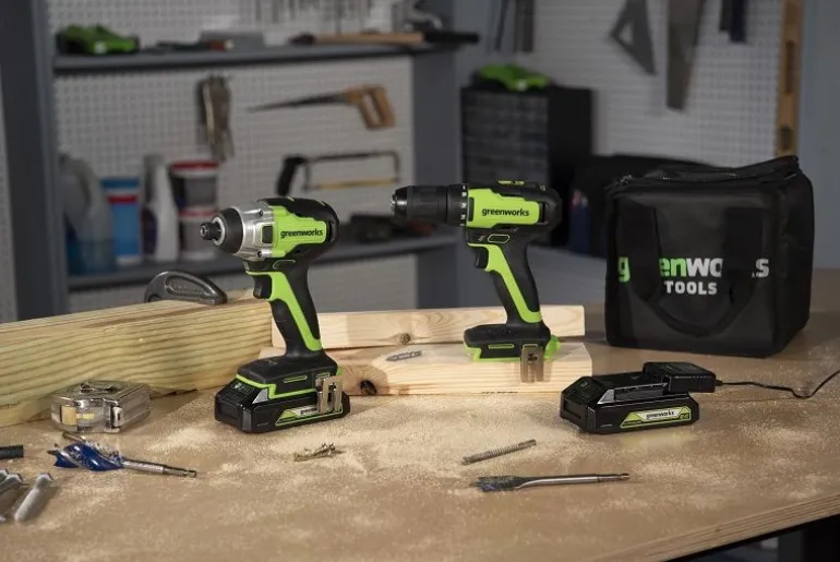 24V wiertarko-wkrętarka Greenworks GD24DD35K2 zestaw ładowarka + aku 2Ah + walizka