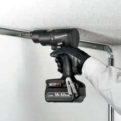 Zestaw Panasonic:  wkrętarka EY1DD2, zakrętarka udarowa EY1PD1, 2x Akumulator 18V/5,0 Ah, ładowarkasysteiner, 3 końcówki robocze